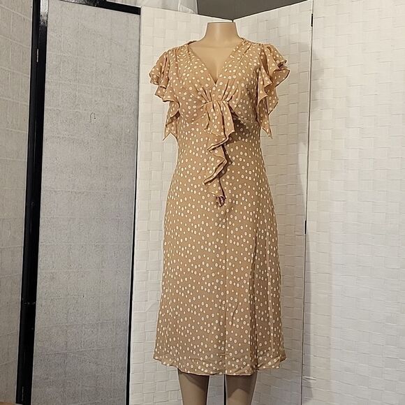 BRAND NEW METAPHOR V-NECK RUFFLE DESIGN POLKA-DOT FLIRTY DRESS - Picture 10 of 11